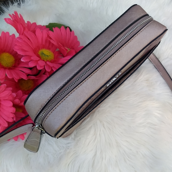 RARE Guess Rose Gold Floral Mini Campos Crossbody Bag - Picture 11 of 16